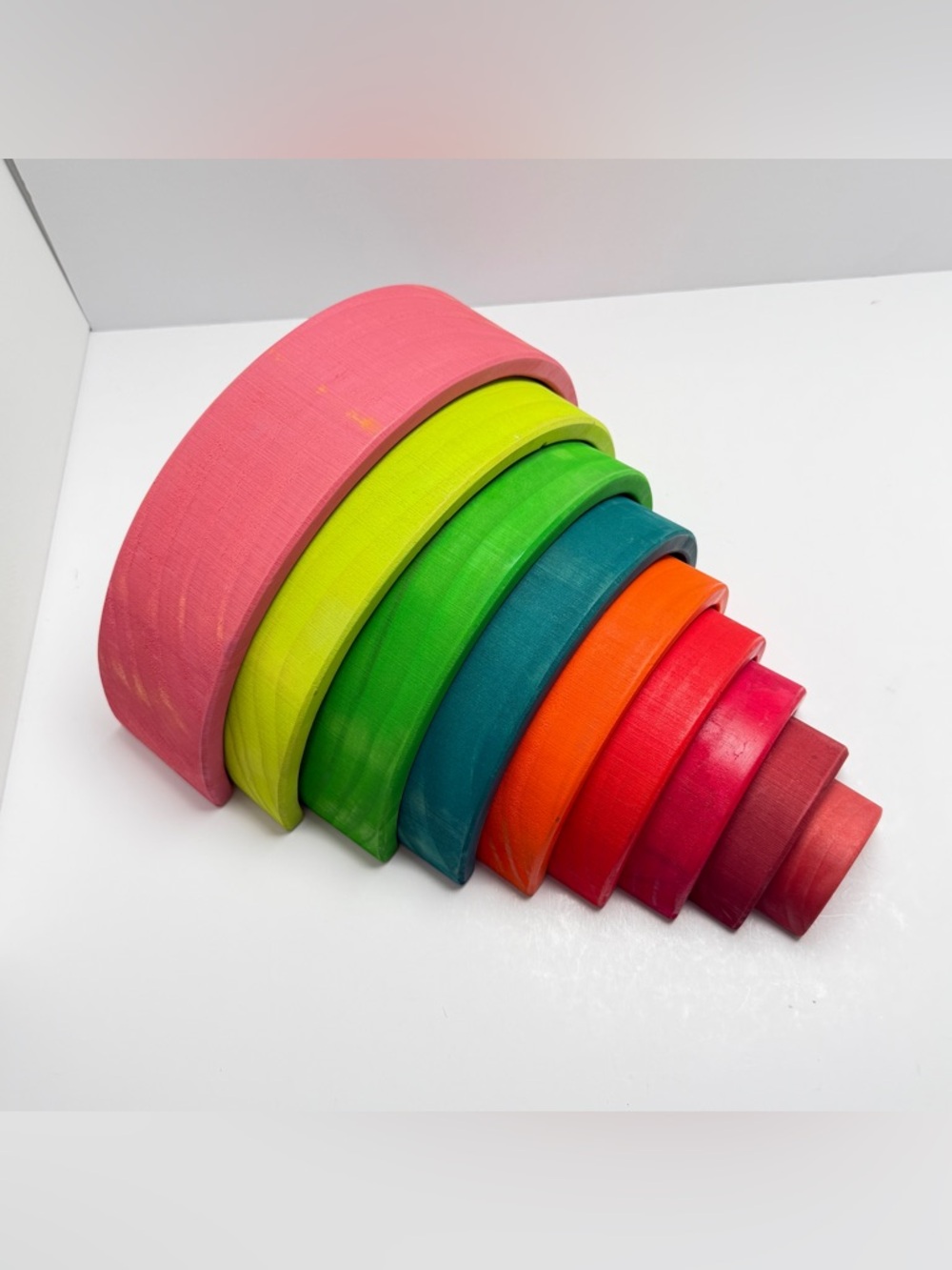 Wooden Rainbow Stacking Toy - Multicolor(Sample—defective.⚠️⚠️⚠️） - Picture 5 of 11